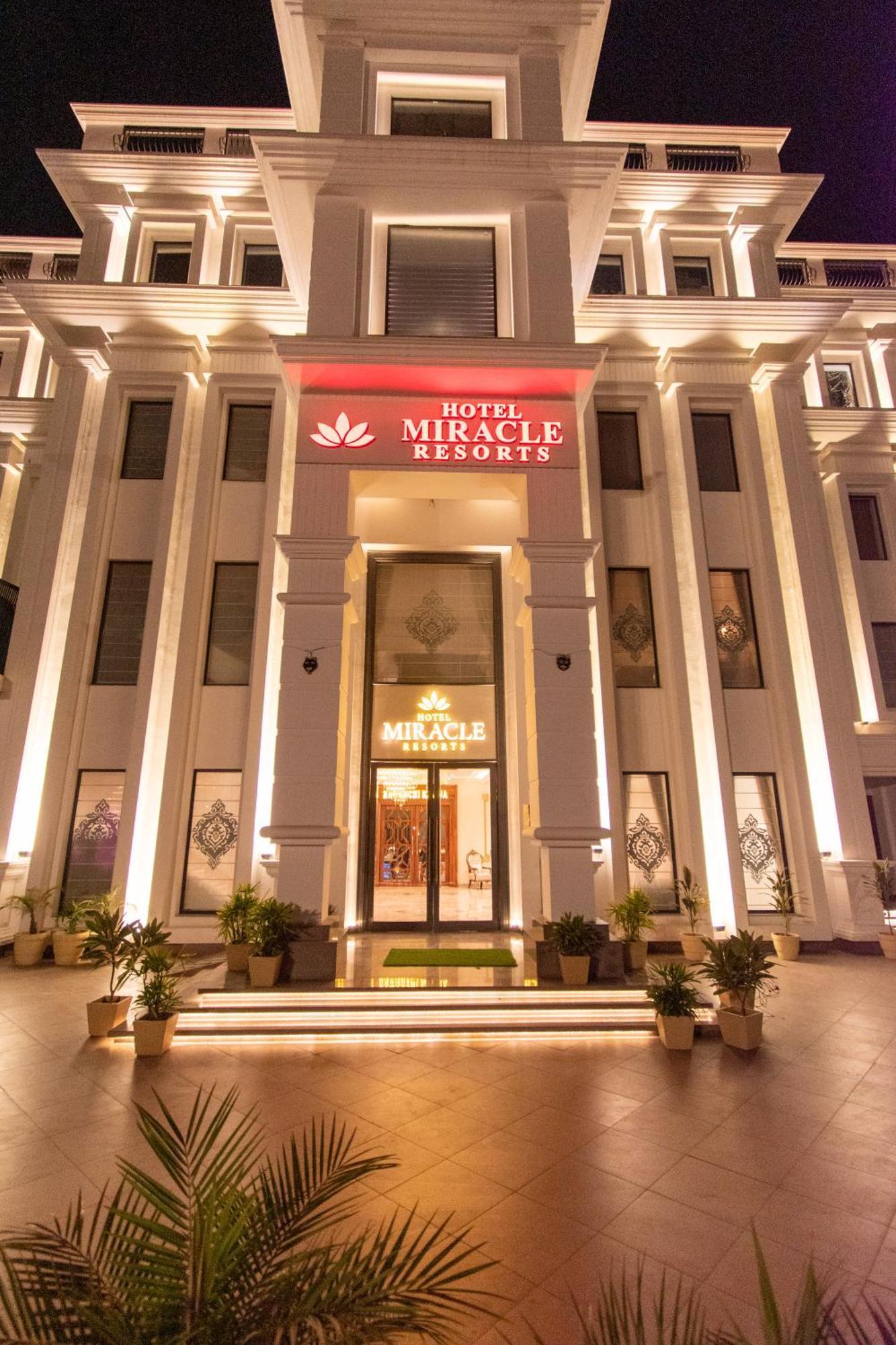Hotel Miracle Resort Phagwara Exterior photo